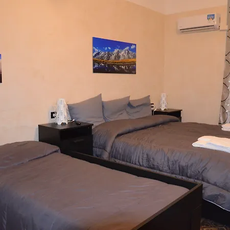 Bellini 招待所 卡塔尼亚